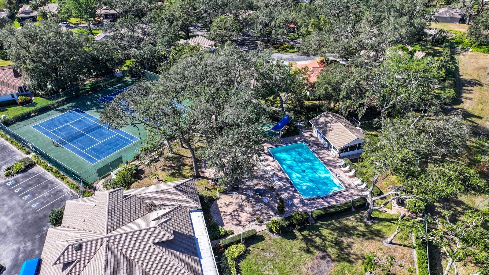 5604 GARDEN LAKES DR, BRADENTON, FL, 34203