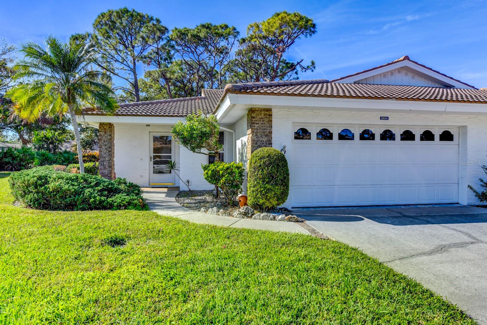5604 GARDEN LAKES DR, BRADENTON, FL, 34203