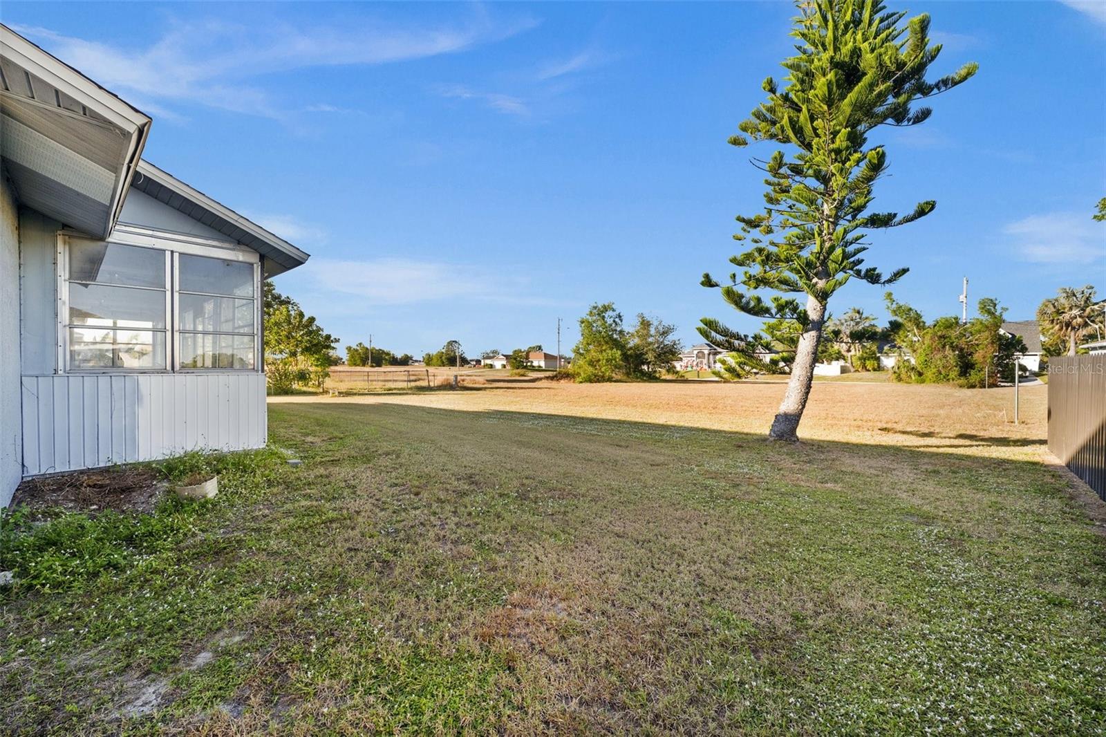 3218 SANTA BARBARA BLVD N, CAPE CORAL, FL, 33993