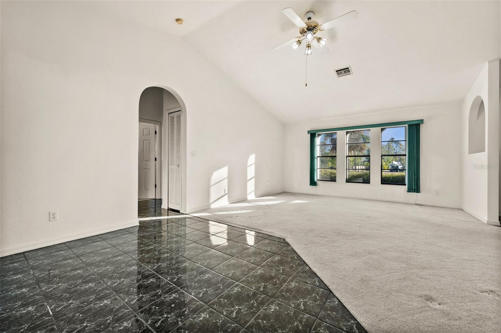 3218 SANTA BARBARA BLVD N, CAPE CORAL, FL, 33993