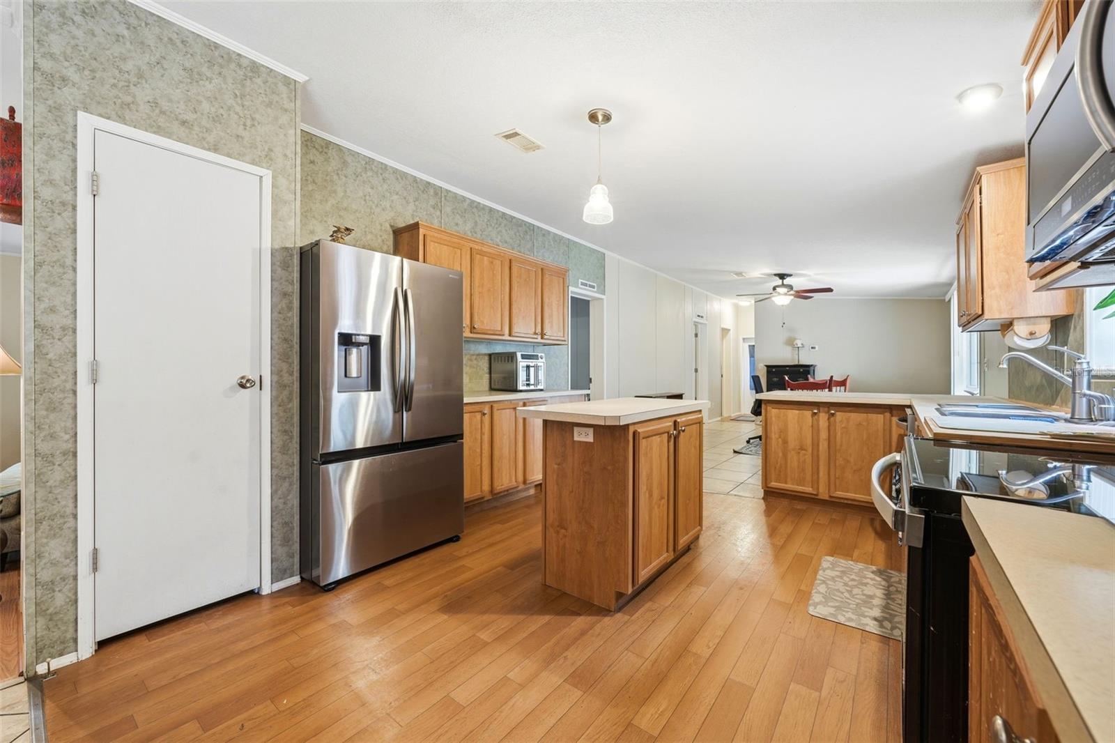 2691 E CENTER ST, INVERNESS, FL, 34453