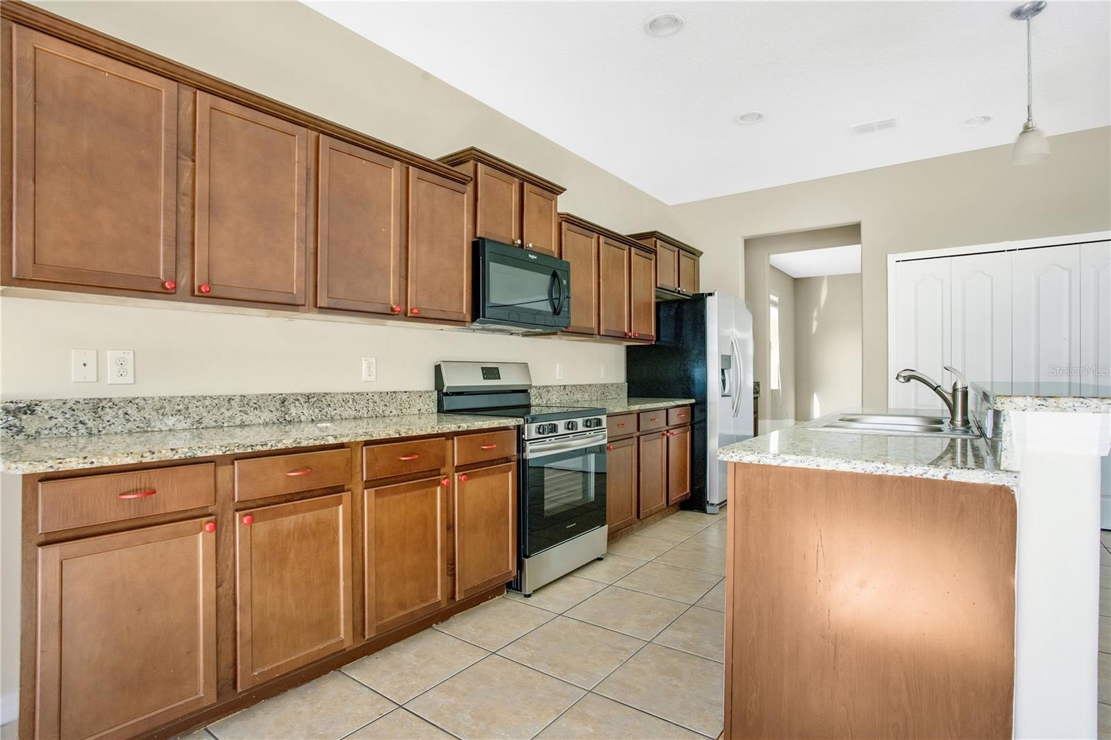 10751 CARLOWAY HILLS DR, WIMAUMA, FL, 33598