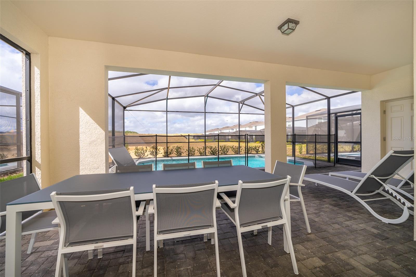 1230 ALOHA BLVD, DAVENPORT, FL, 33897