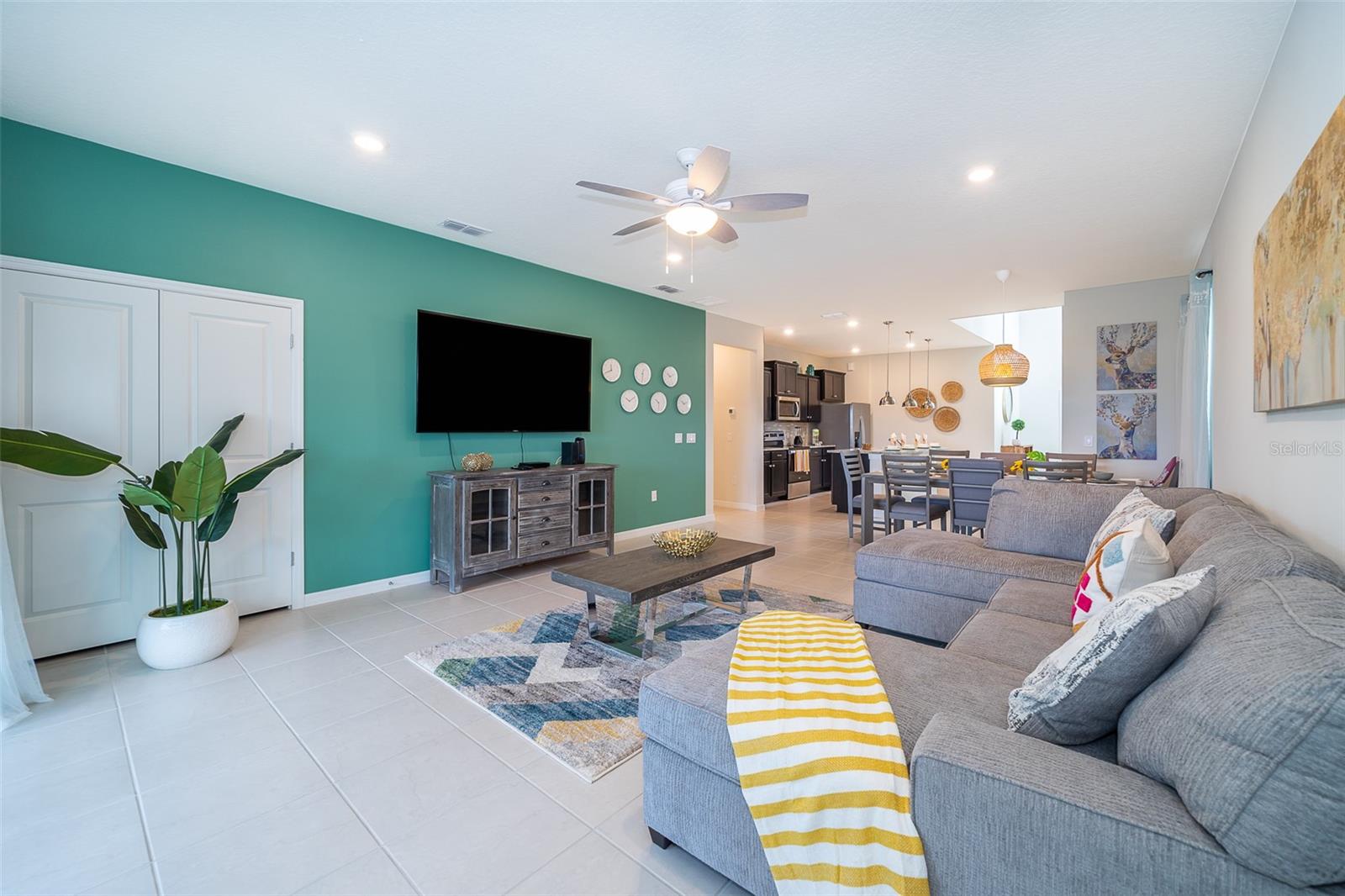 1230 ALOHA BLVD, DAVENPORT, FL, 33897