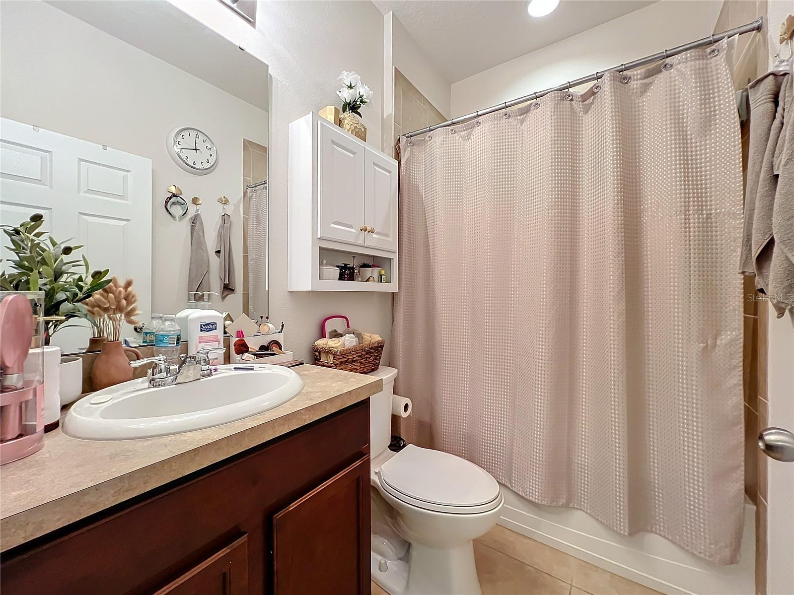 2703 LIMERICK CIR, GRAND ISLAND, FL, 32735