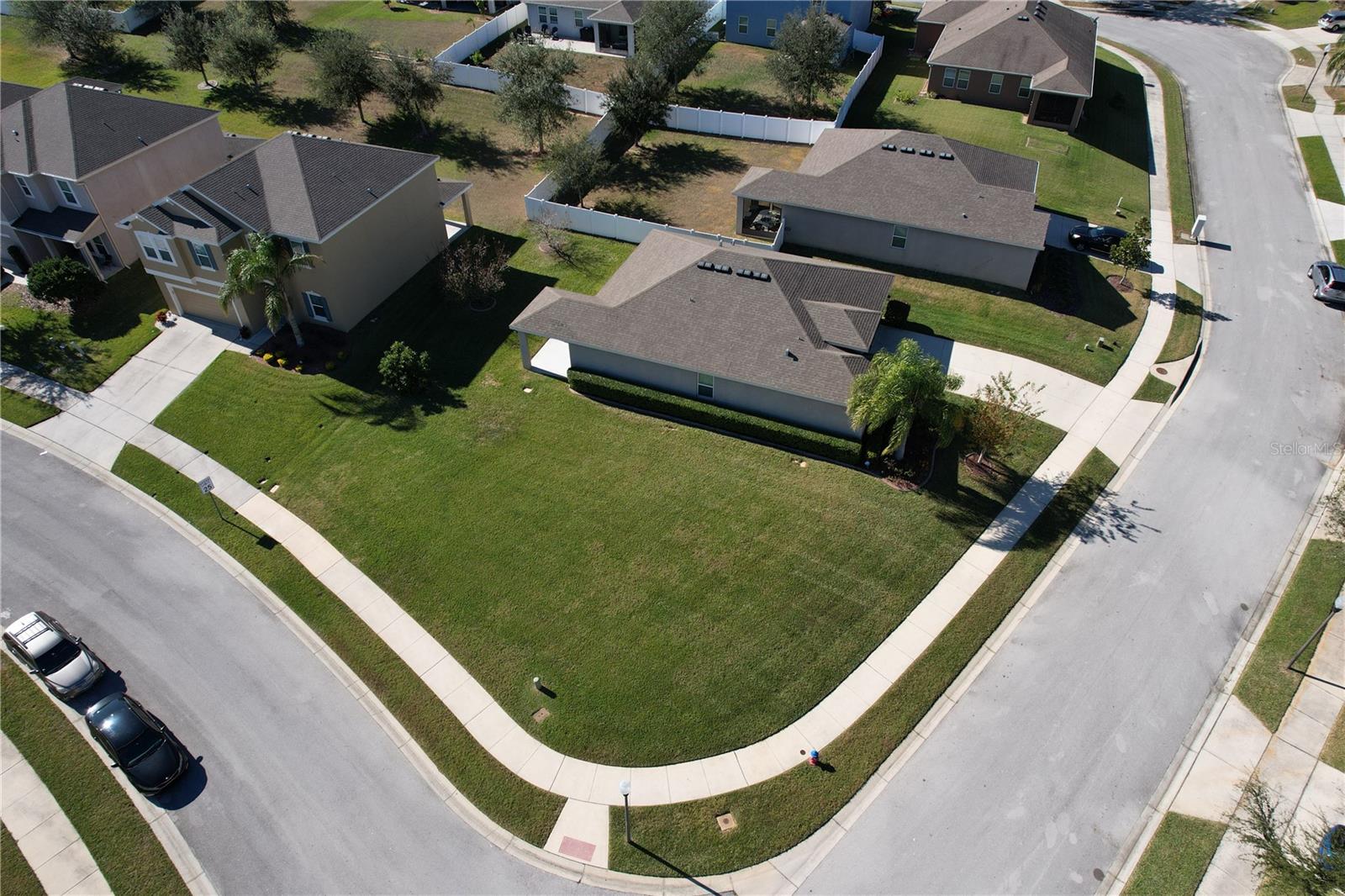 2703 LIMERICK CIR, GRAND ISLAND, FL, 32735