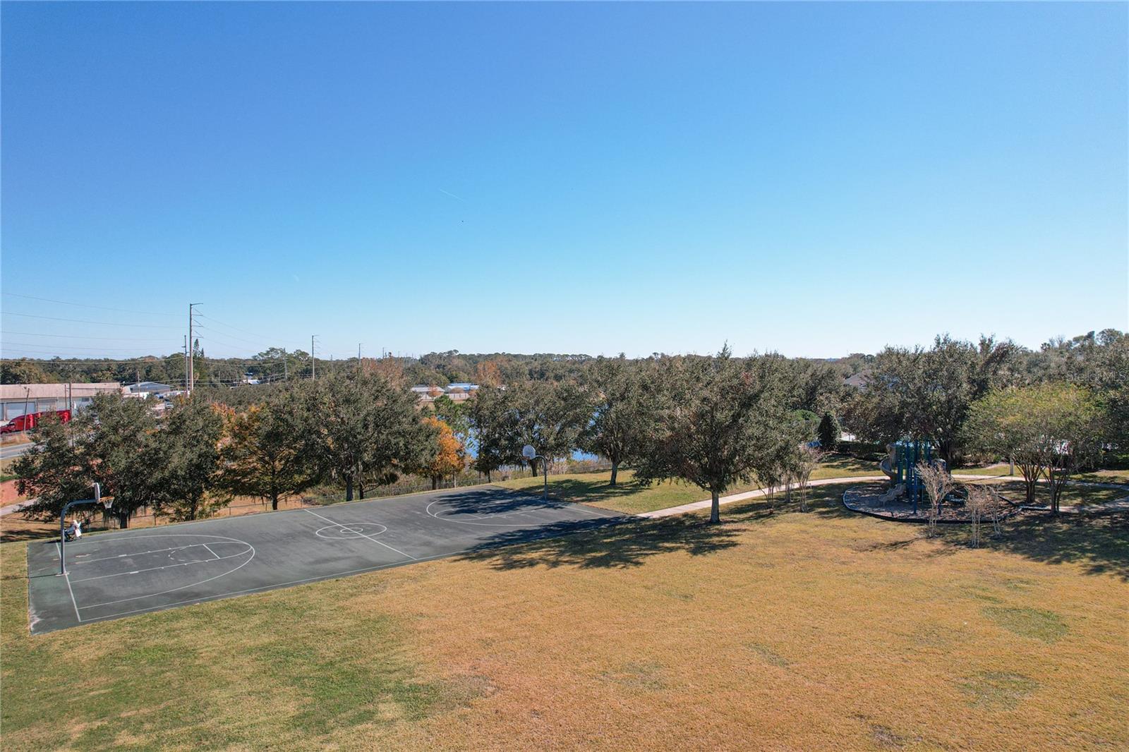 2703 LIMERICK CIR, GRAND ISLAND, FL, 32735