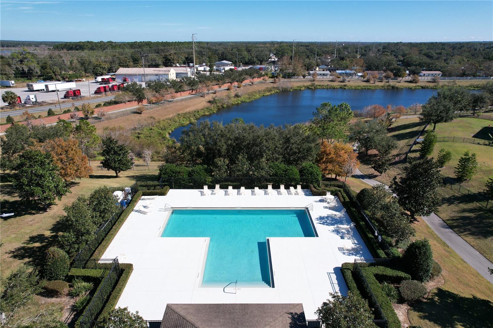 2703 LIMERICK CIR, GRAND ISLAND, FL, 32735