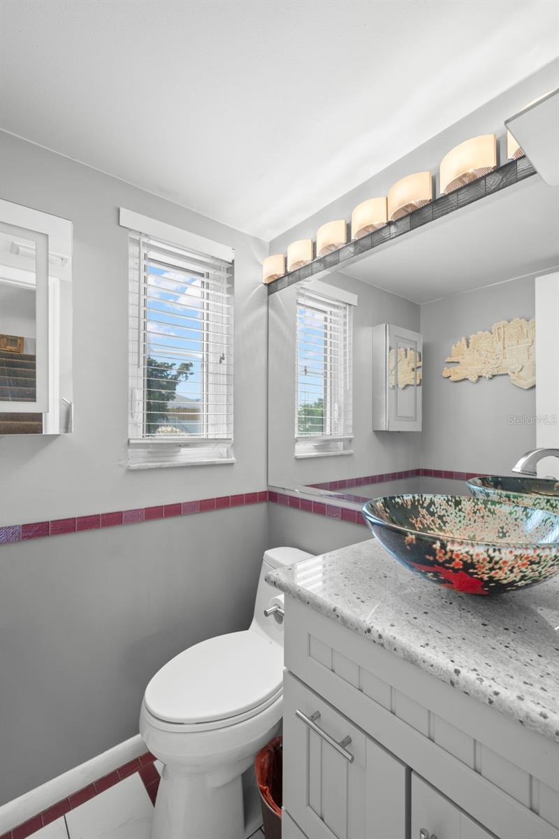9901 1ST ST E #F, TREASURE ISLAND, FL, 33706