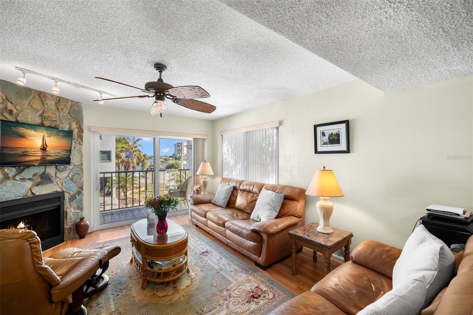 9901 1ST ST E #F, TREASURE ISLAND, FL, 33706