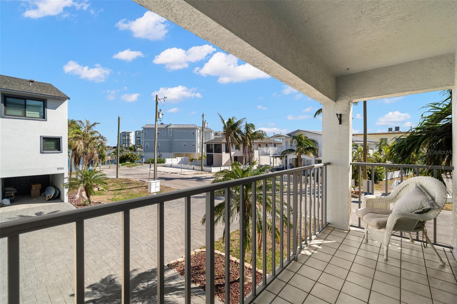9901 1ST ST E #F, TREASURE ISLAND, FL, 33706