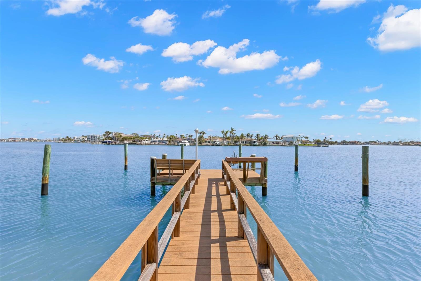 9901 1ST ST E #F, TREASURE ISLAND, FL, 33706