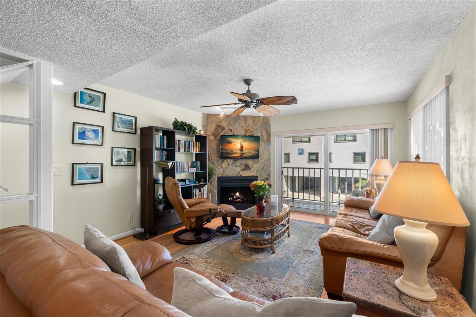 9901 1ST ST E #F, TREASURE ISLAND, FL, 33706