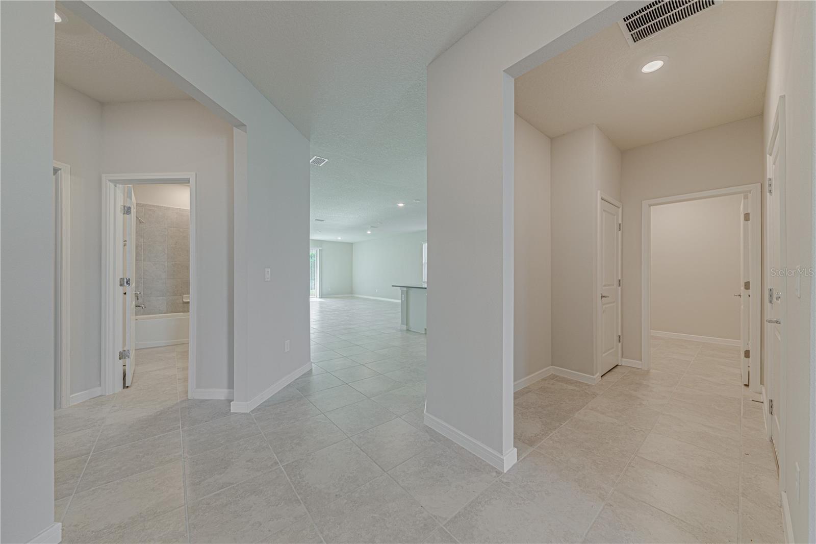 2120 LIVE OAK LAKE RD, SAINT CLOUD, FL, 34771