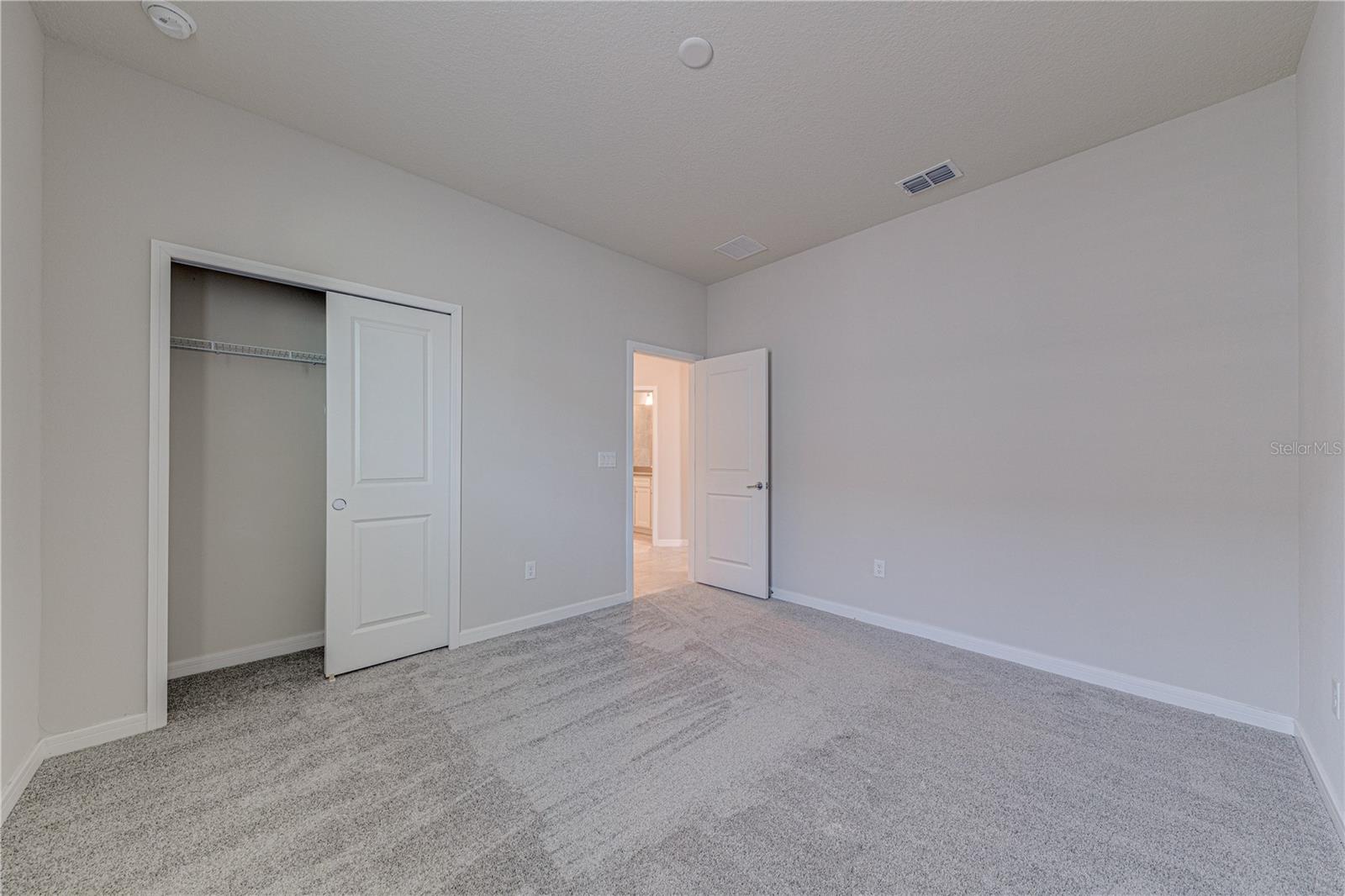 2120 LIVE OAK LAKE RD, SAINT CLOUD, FL, 34771