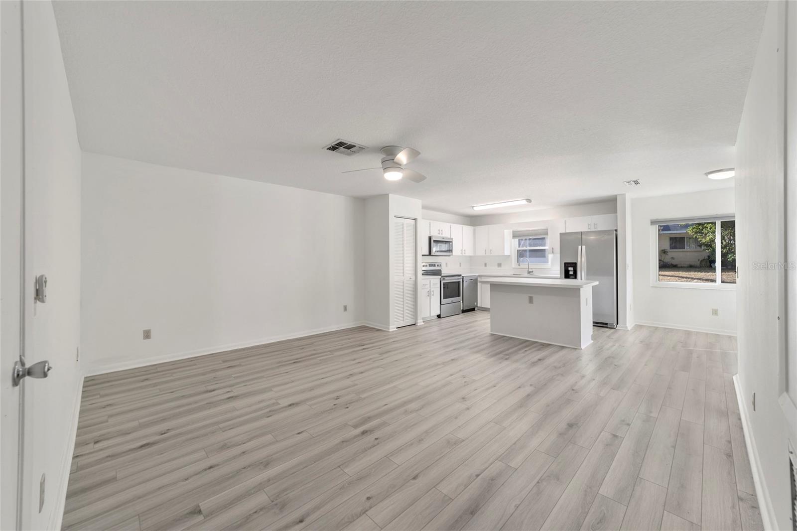 9756 SW 94TH TER #B, OCALA, FL, 34481