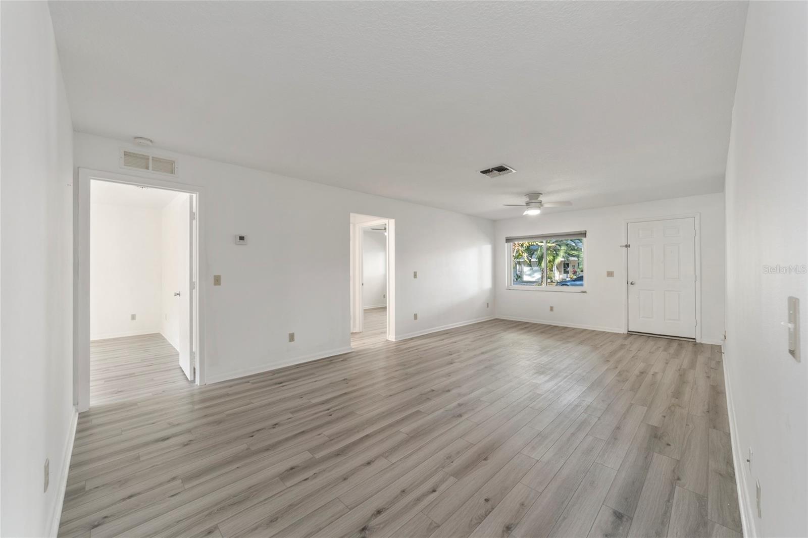 9756 SW 94TH TER #B, OCALA, FL, 34481