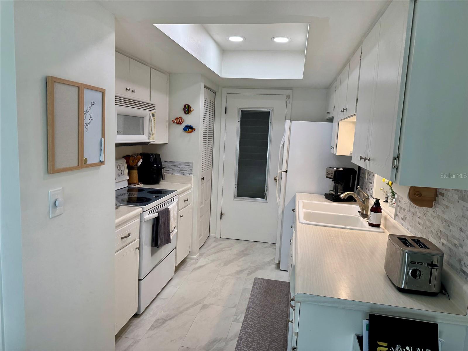 2740 HIGHLANDS BLVD #D, PALM HARBOR, FL, 34684