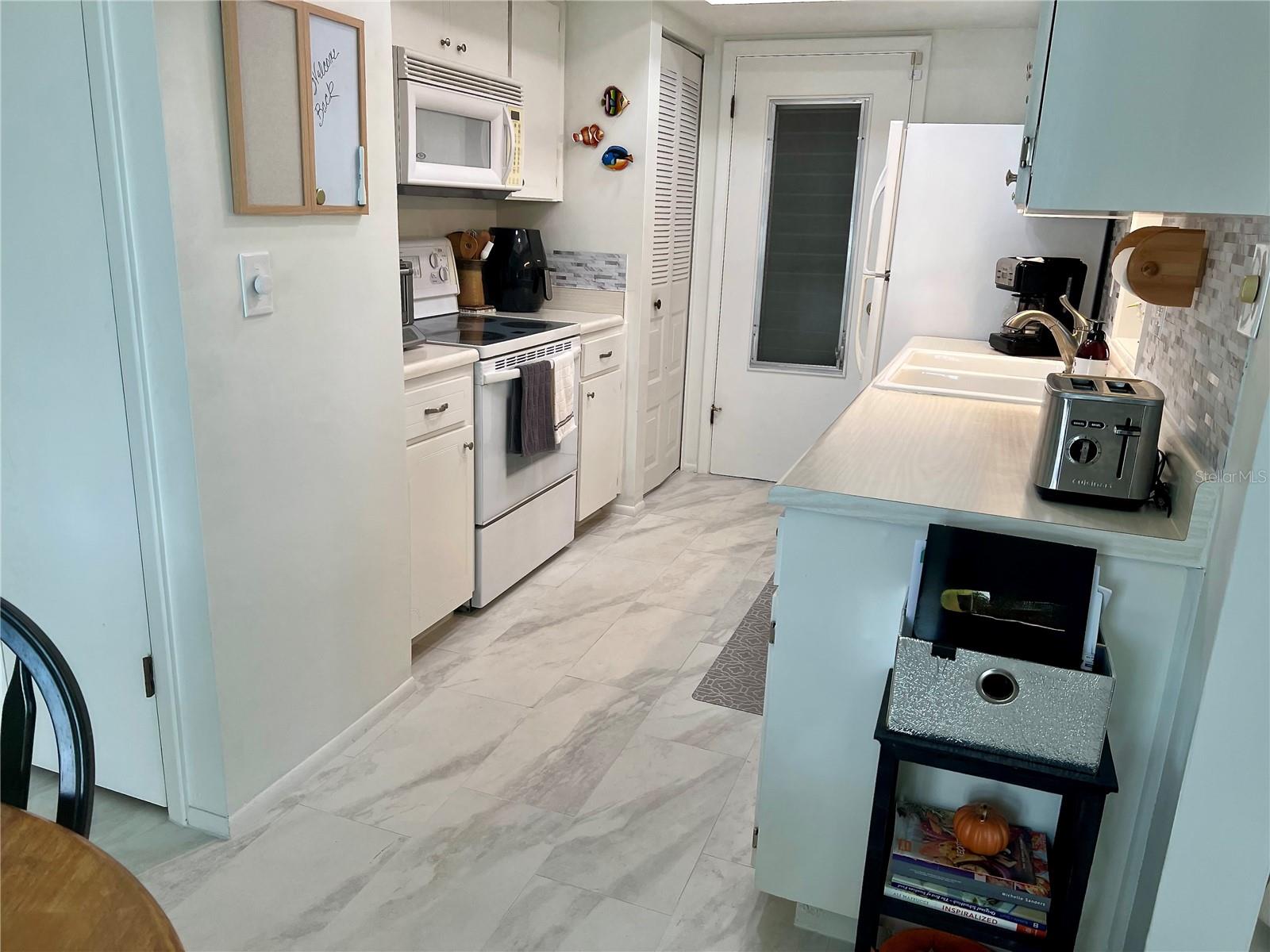 2740 HIGHLANDS BLVD #D, PALM HARBOR, FL, 34684