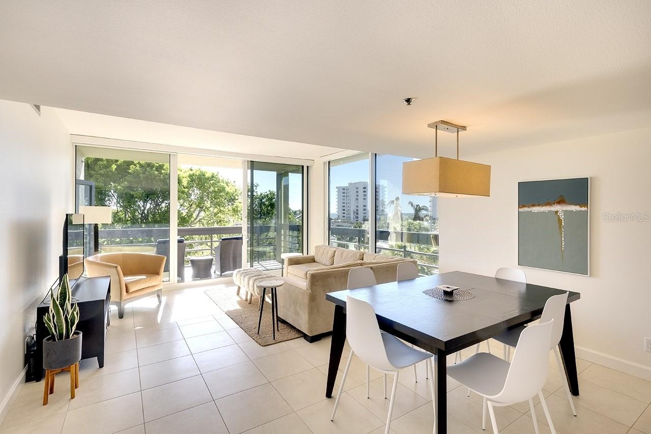 1085 GULF OF MEXICO DR #301, LONGBOAT KEY, FL, 34228