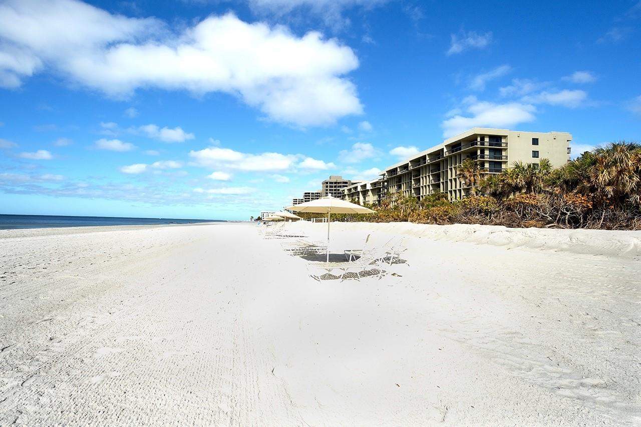1085 GULF OF MEXICO DR #301, LONGBOAT KEY, FL, 34228