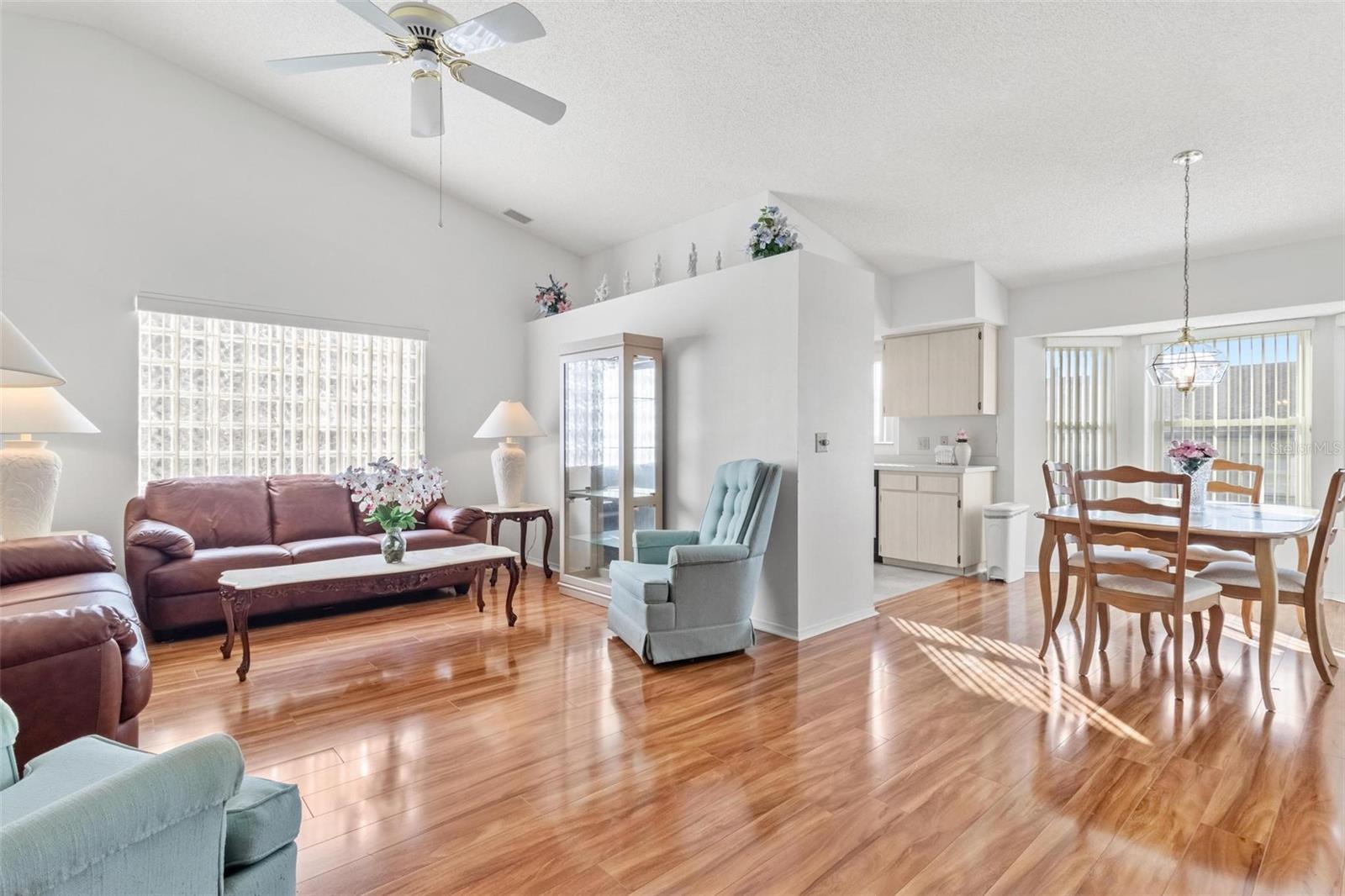 2296 MONACO LN #32, CLEARWATER, FL, 33763