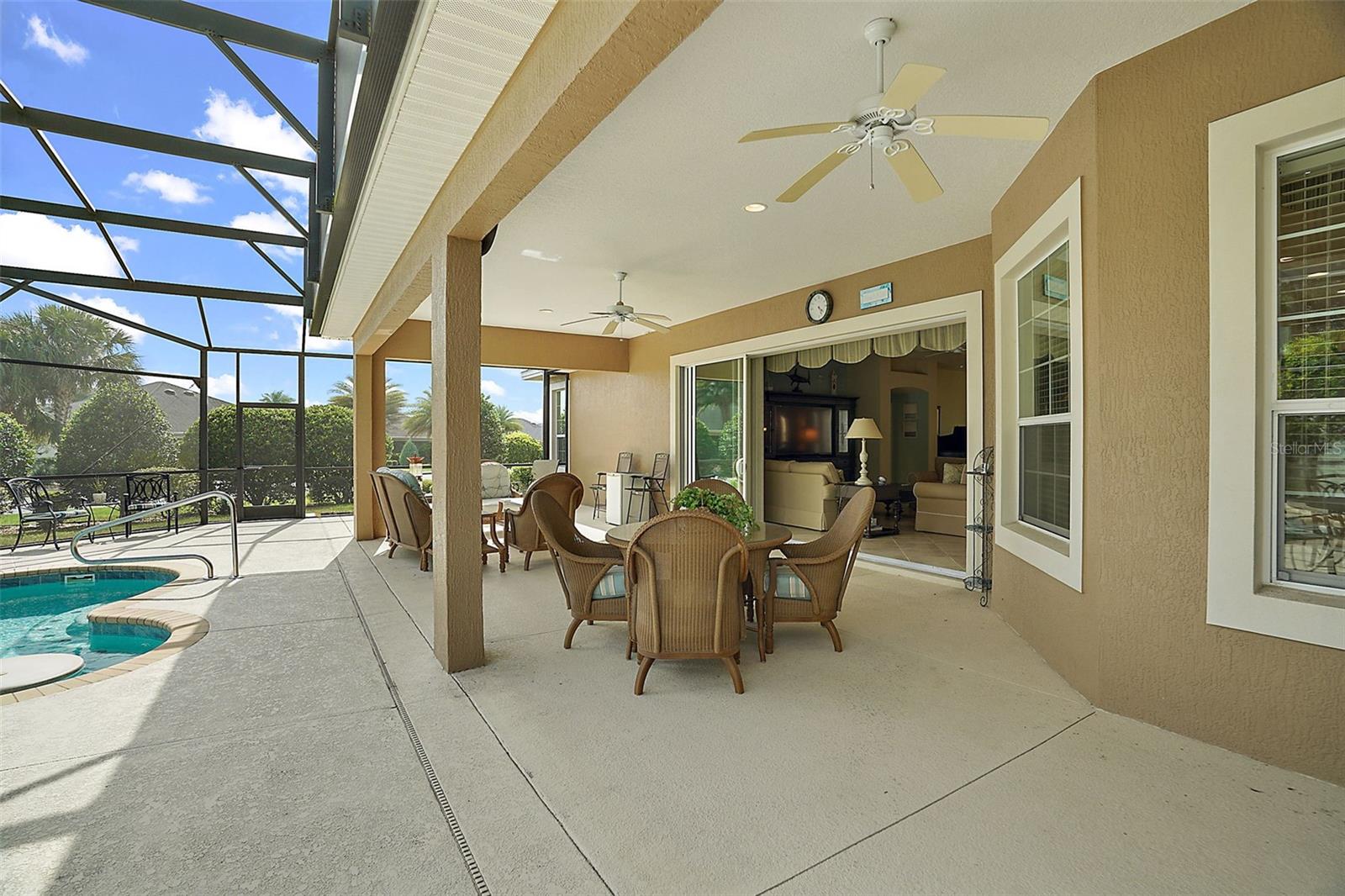 2126 LAKE RIDGE DR, THE VILLAGES, FL, 32162