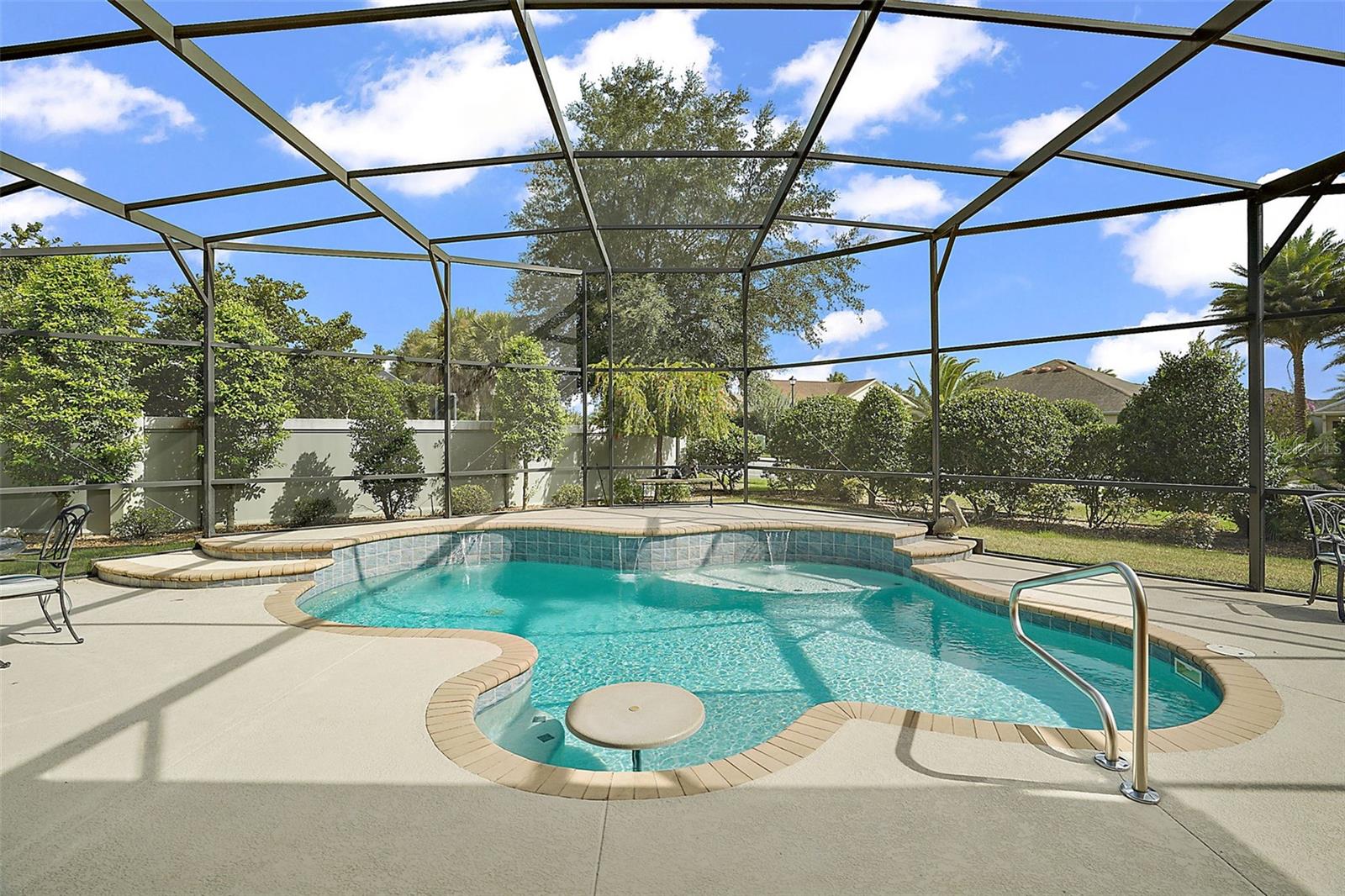 2126 LAKE RIDGE DR, THE VILLAGES, FL, 32162
