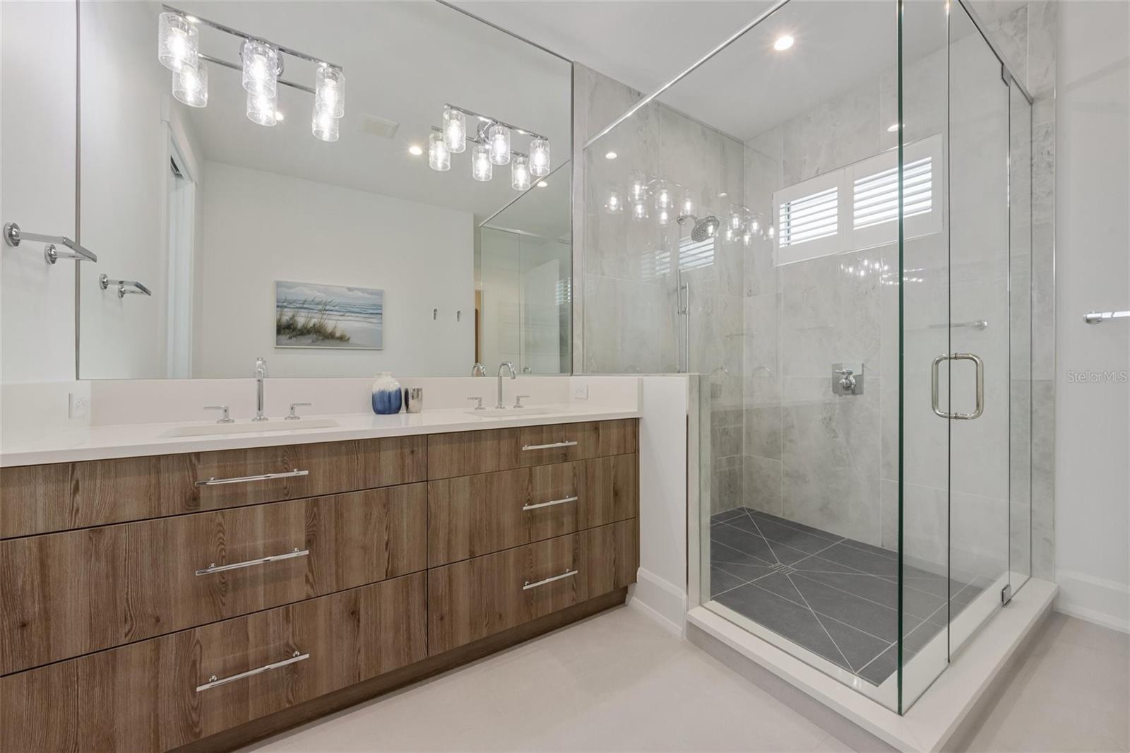 A4632102 Property Photo