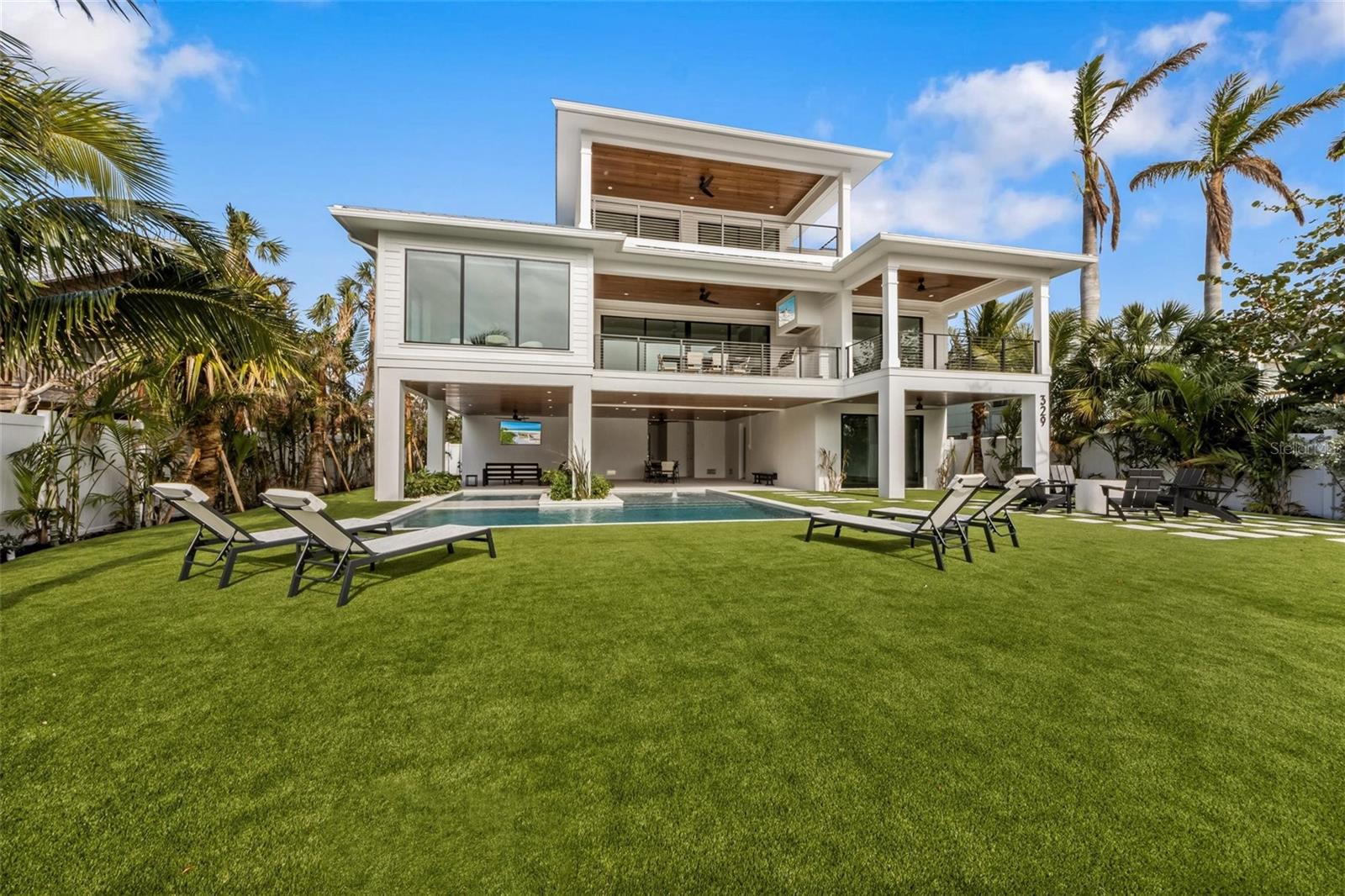 A4632102 Property Photo