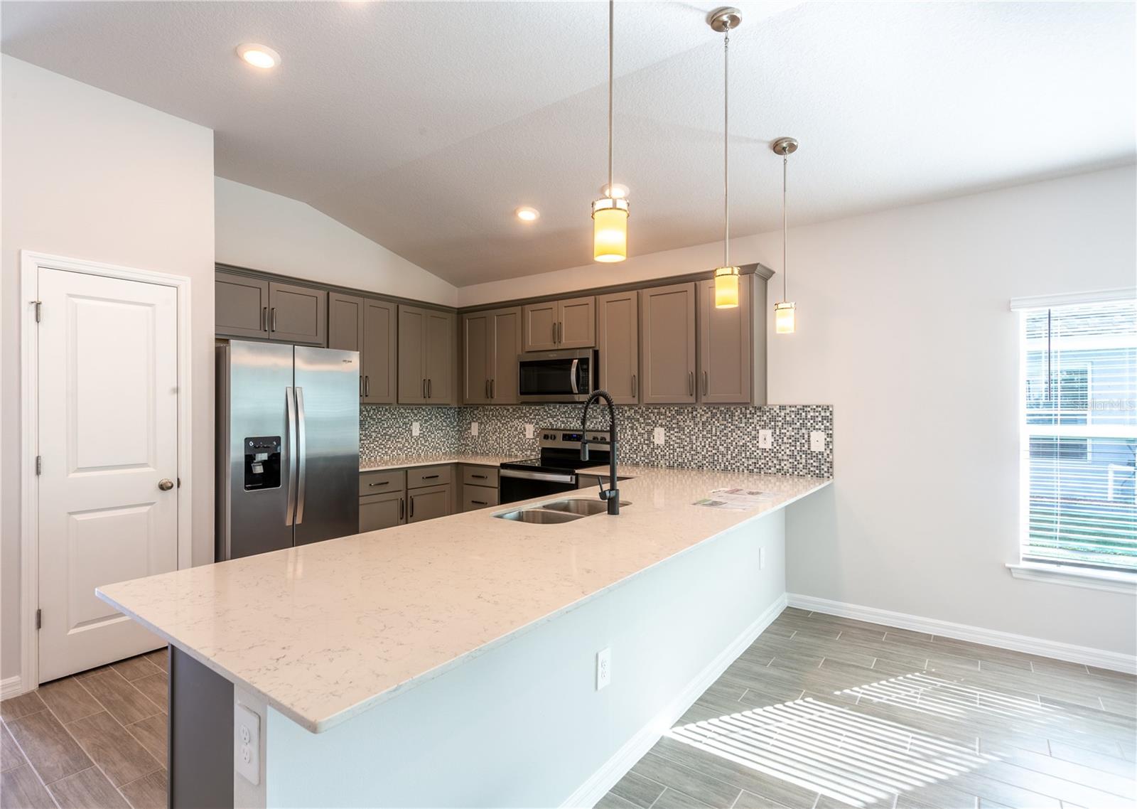 247 CAMPINAS ST, PUNTA GORDA, FL, 33983