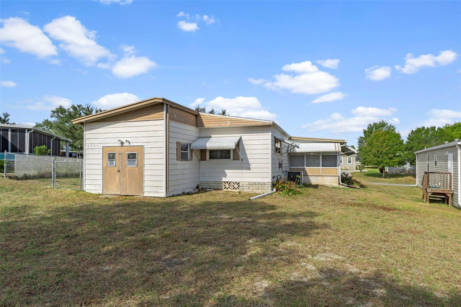 9046 CENTRAL AVE, BROOKSVILLE, FL, 34613