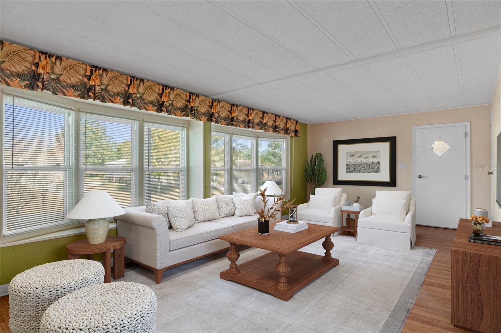 9046 CENTRAL AVE, BROOKSVILLE, FL, 34613