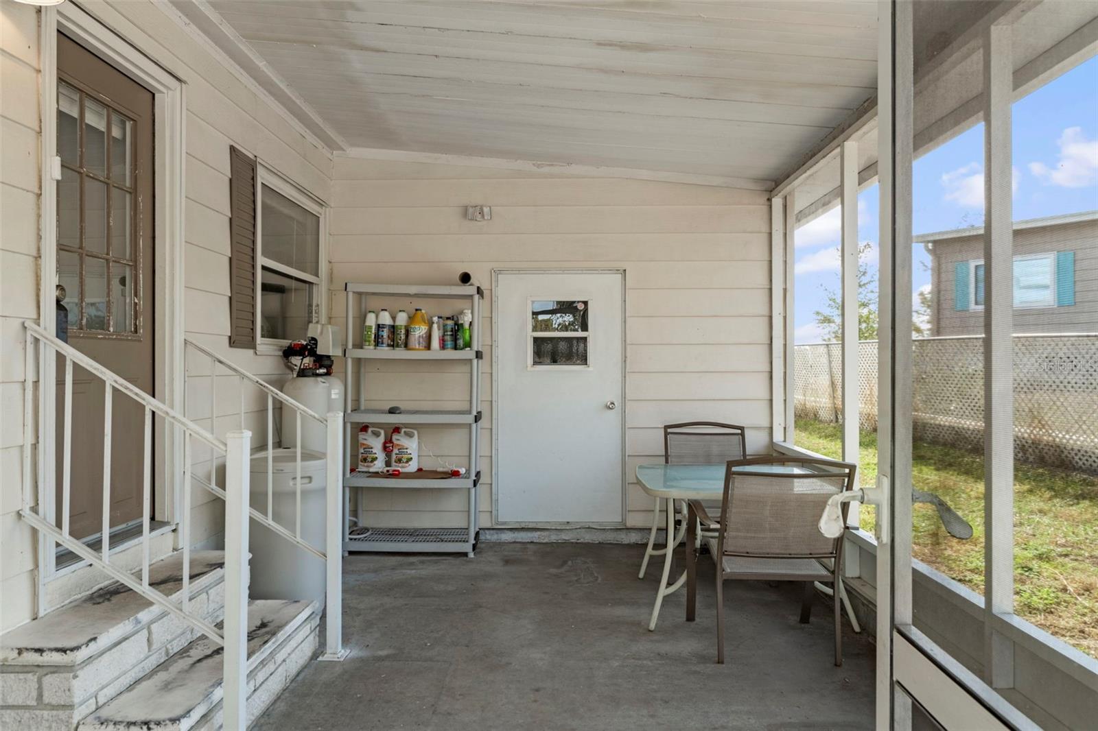 9046 CENTRAL AVE, BROOKSVILLE, FL, 34613