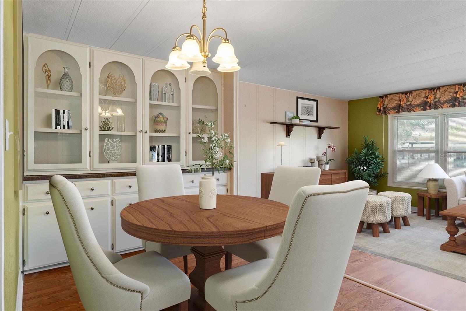 9046 CENTRAL AVE, BROOKSVILLE, FL, 34613