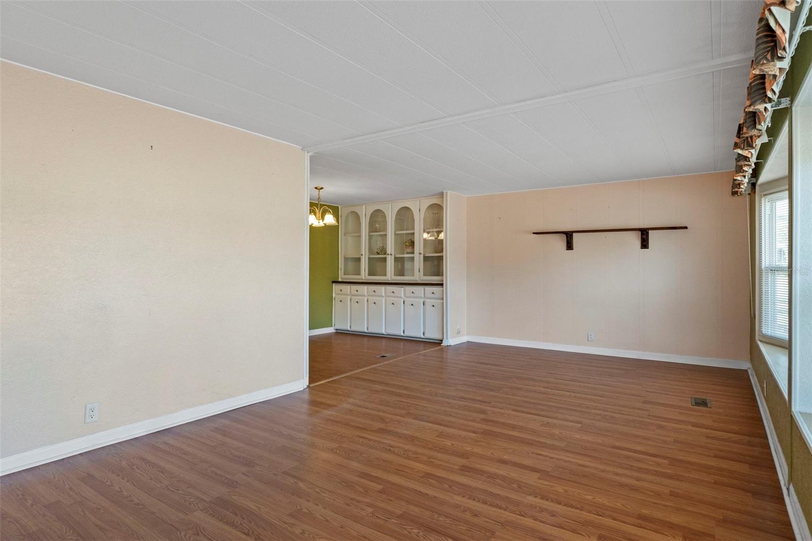 9046 CENTRAL AVE, BROOKSVILLE, FL, 34613