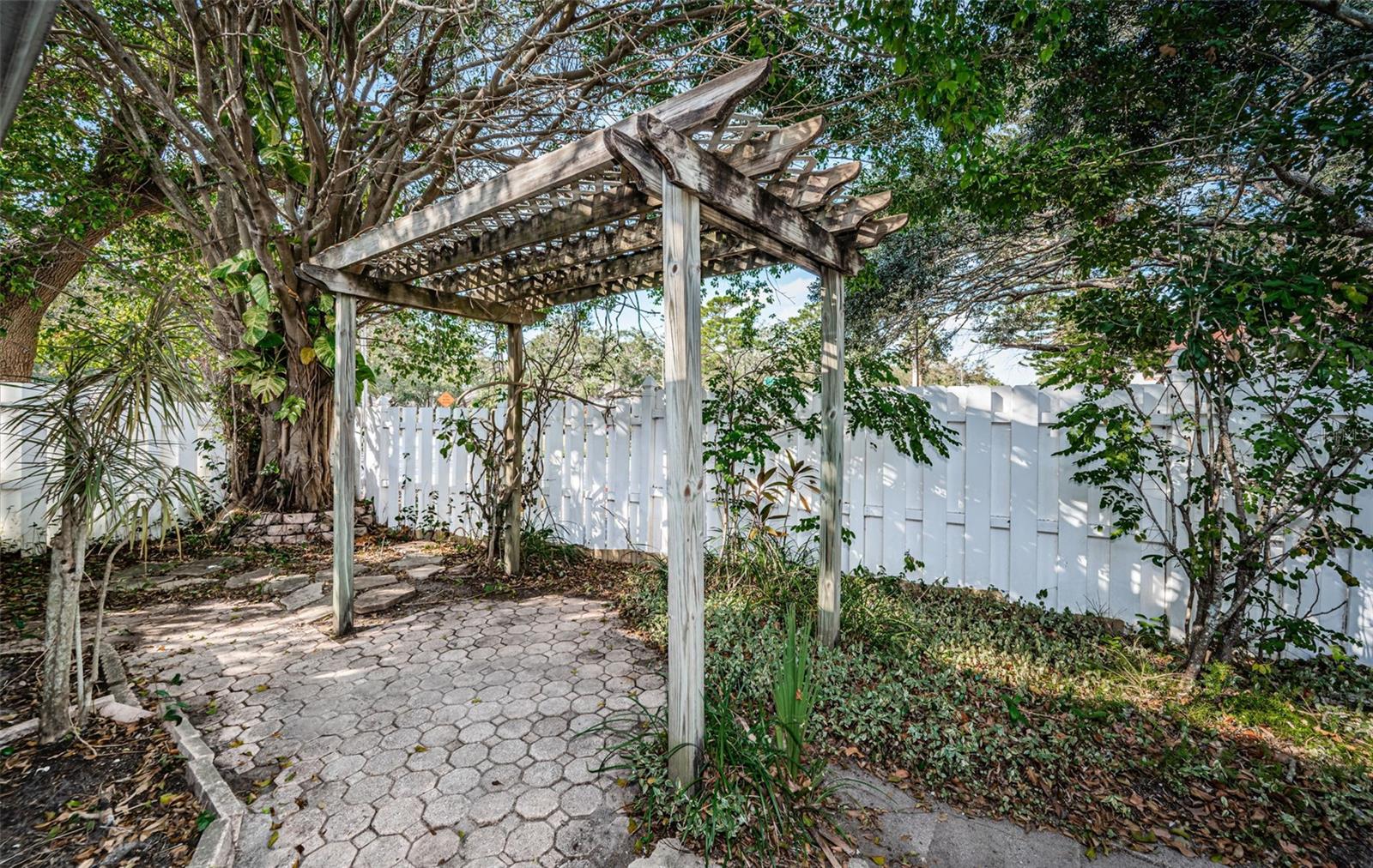 2458 BALBOA CT, CLEARWATER, FL, 33761