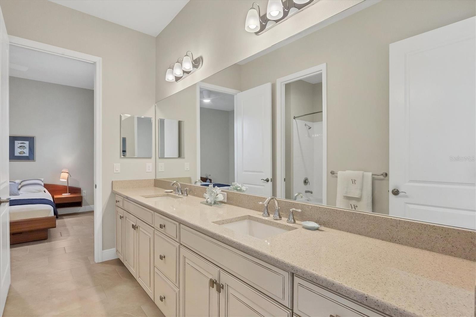 11897 HUNTERS CREEK RD, VENICE, FL, 34293