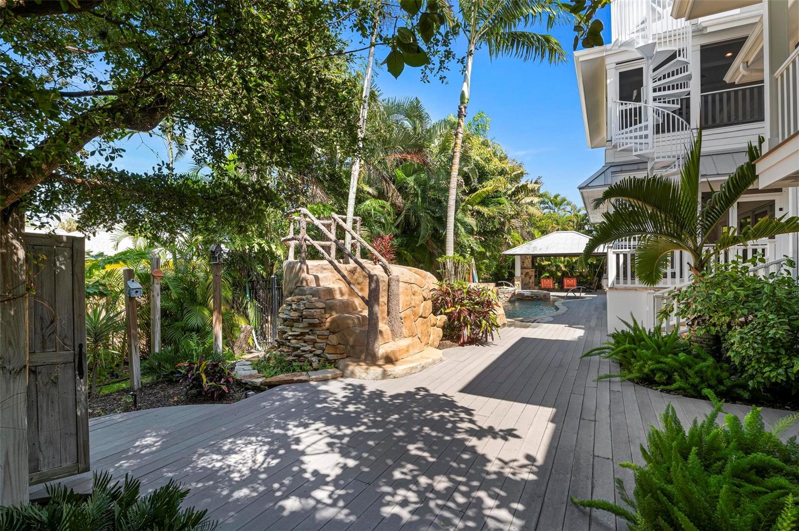 116 50TH ST, HOLMES BEACH, FL, 34217