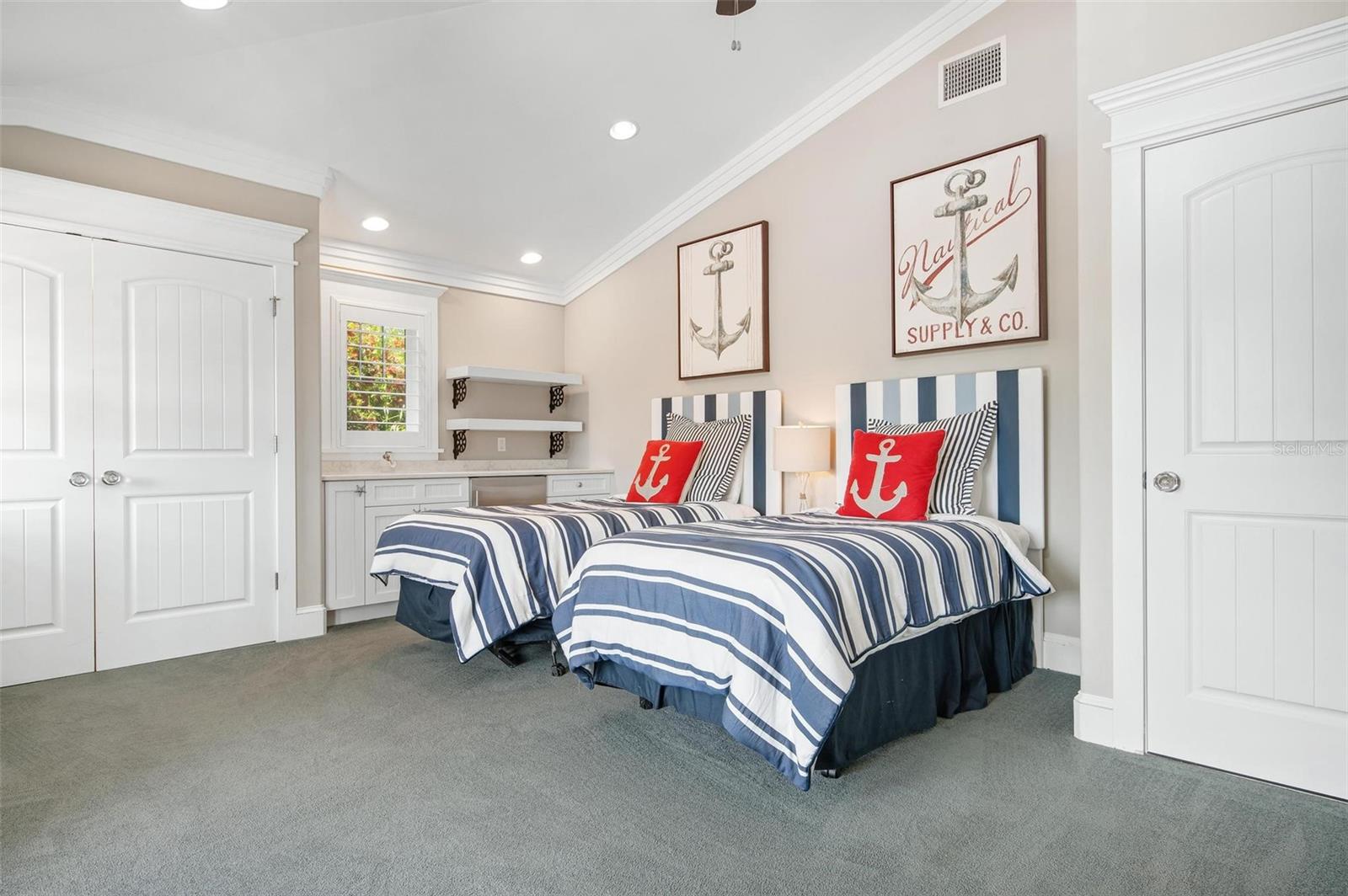 116 50TH ST, HOLMES BEACH, FL, 34217