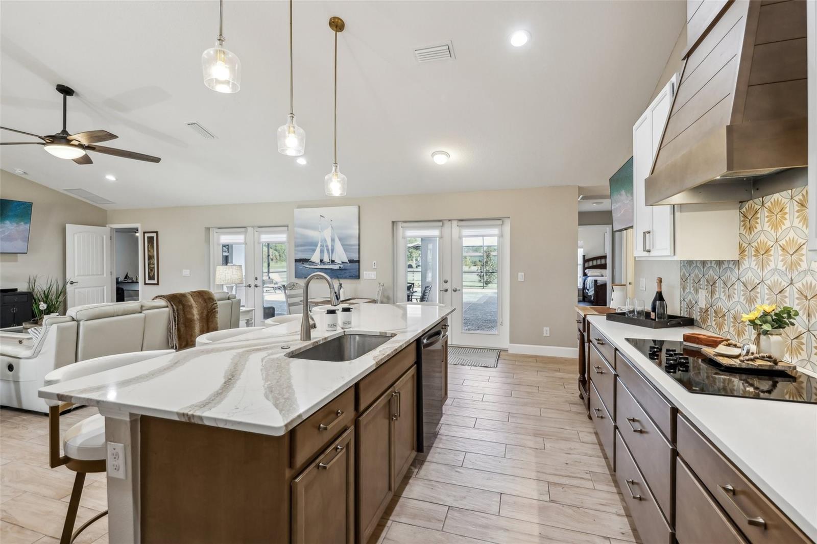 3415 LAKE DIANE RD, TAVARES, FL, 32778