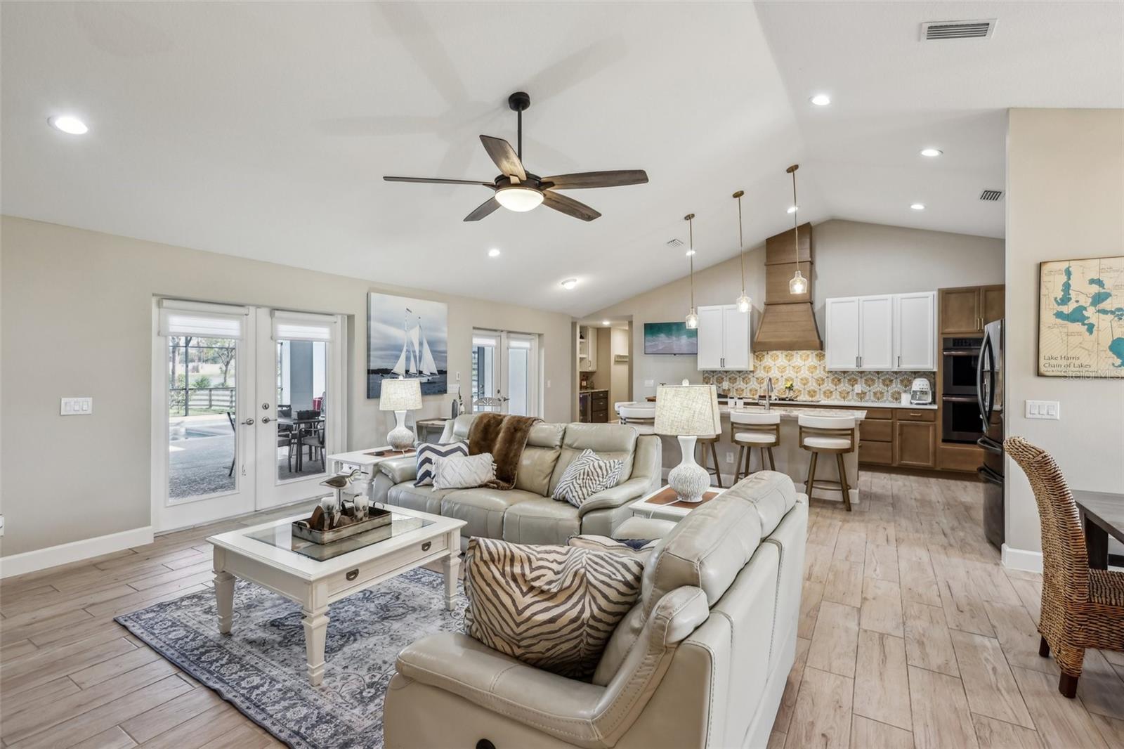 3415 LAKE DIANE RD, TAVARES, FL, 32778