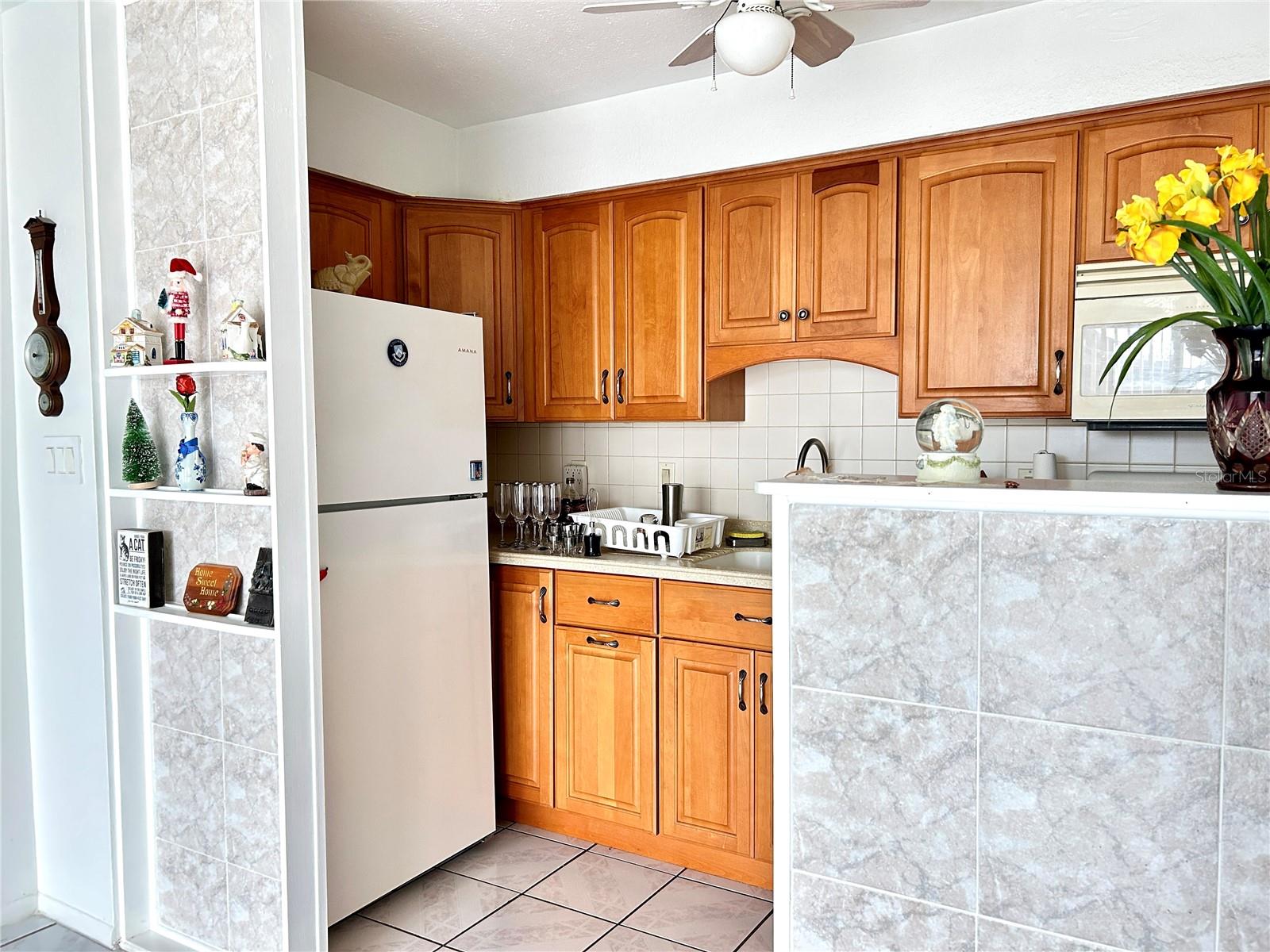 4375 TAHITIAN GARDENS CIR #B, HOLIDAY, FL, 34691