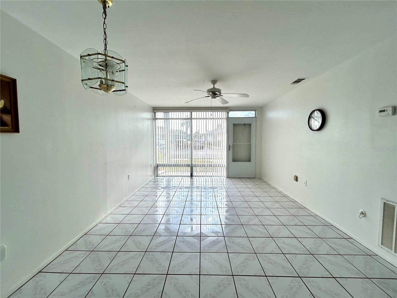 4375 TAHITIAN GARDENS CIR #B, HOLIDAY, FL, 34691