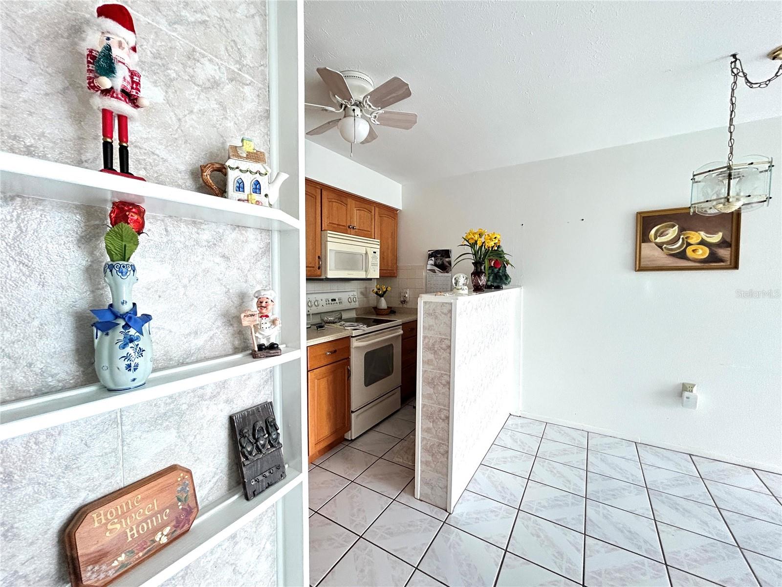4375 TAHITIAN GARDENS CIR #B, HOLIDAY, FL, 34691