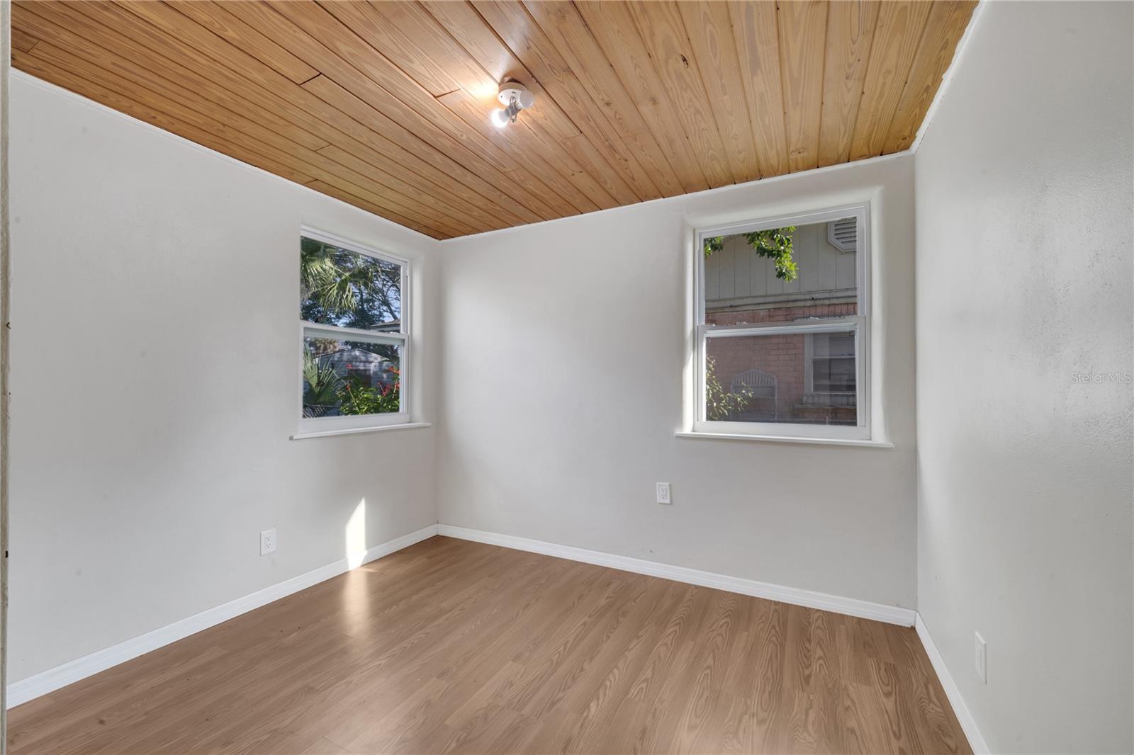 437 LOCKHART ST, DAYTONA BEACH, FL, 32114