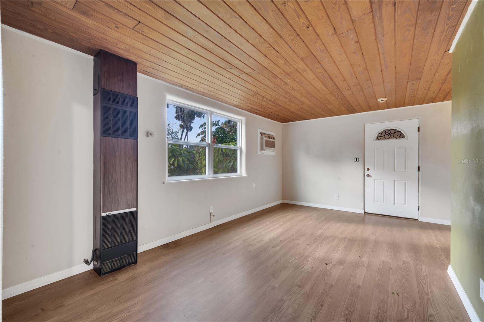 437 LOCKHART ST, DAYTONA BEACH, FL, 32114