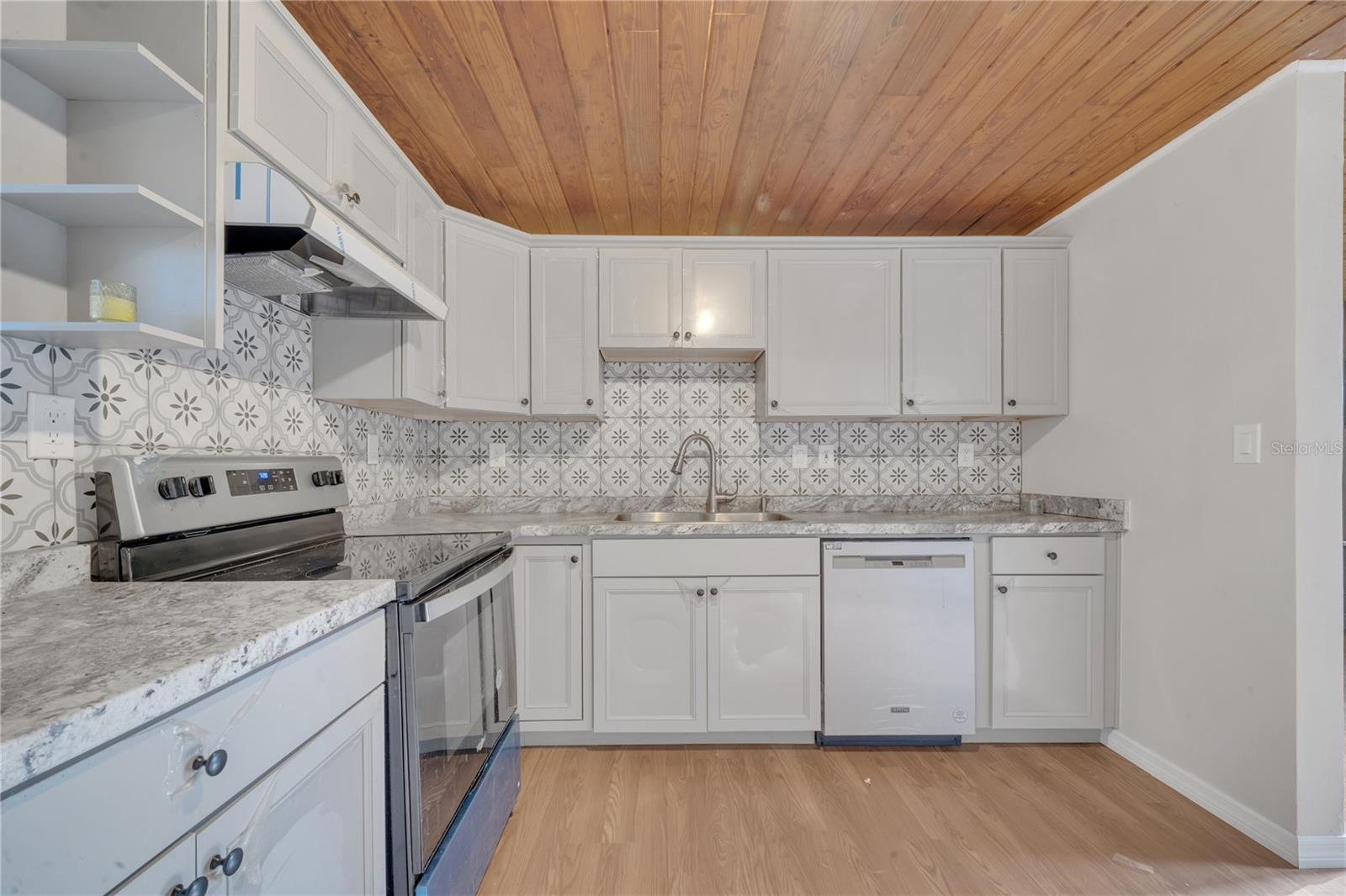 437 LOCKHART ST, DAYTONA BEACH, FL, 32114