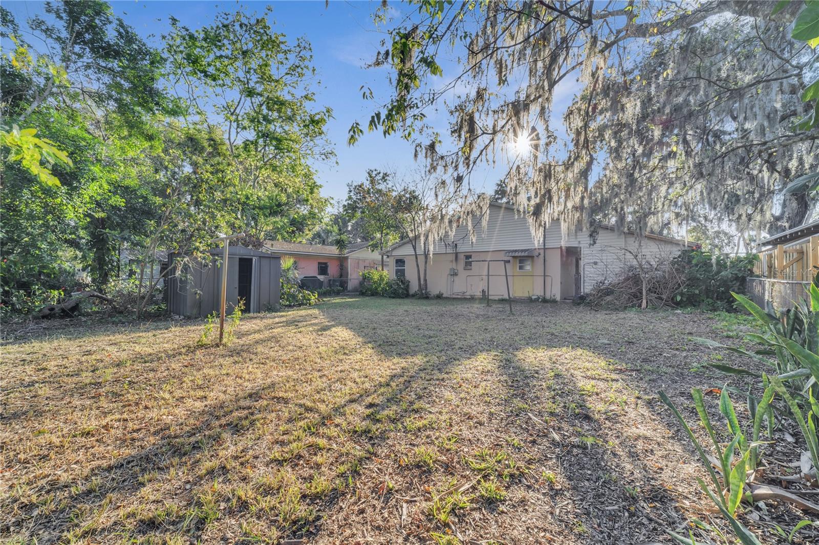 437 LOCKHART ST, DAYTONA BEACH, FL, 32114