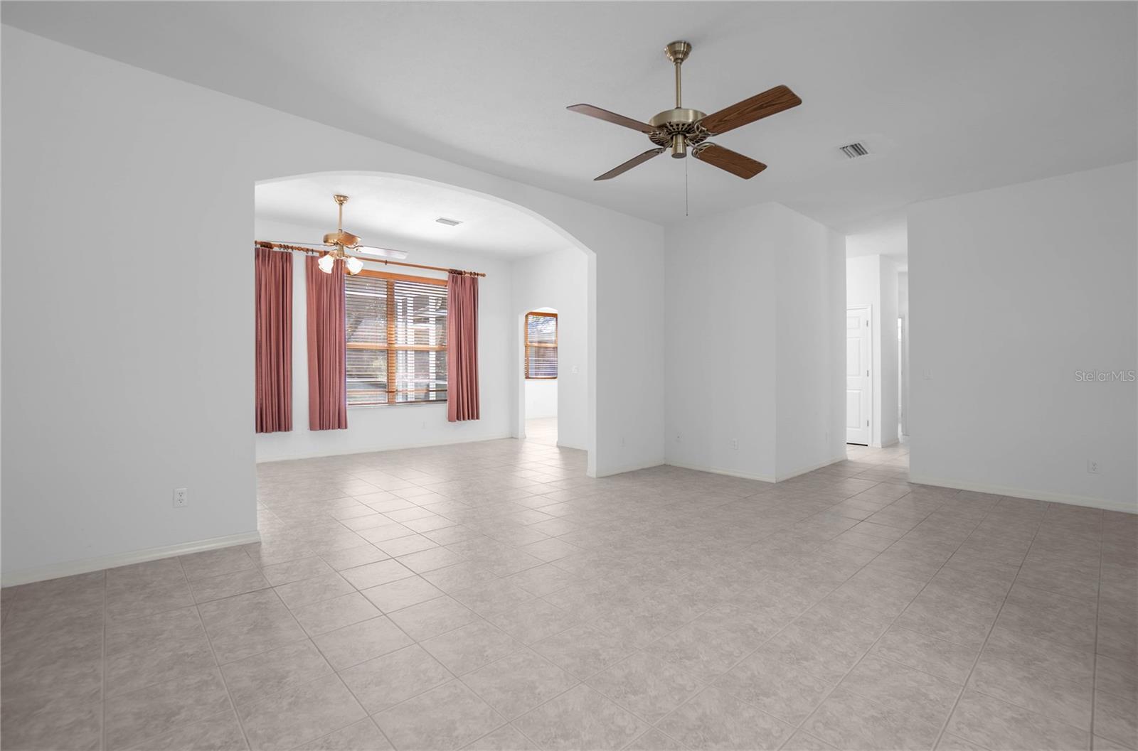 5839 N LARKSPUR WAY, BEVERLY HILLS, FL, 34465